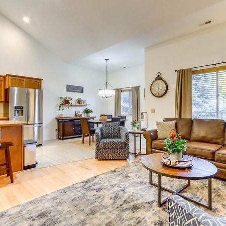 Modern Coeur Dalene Getaway Condo Walk Downtown! 科达伦 外观 照片