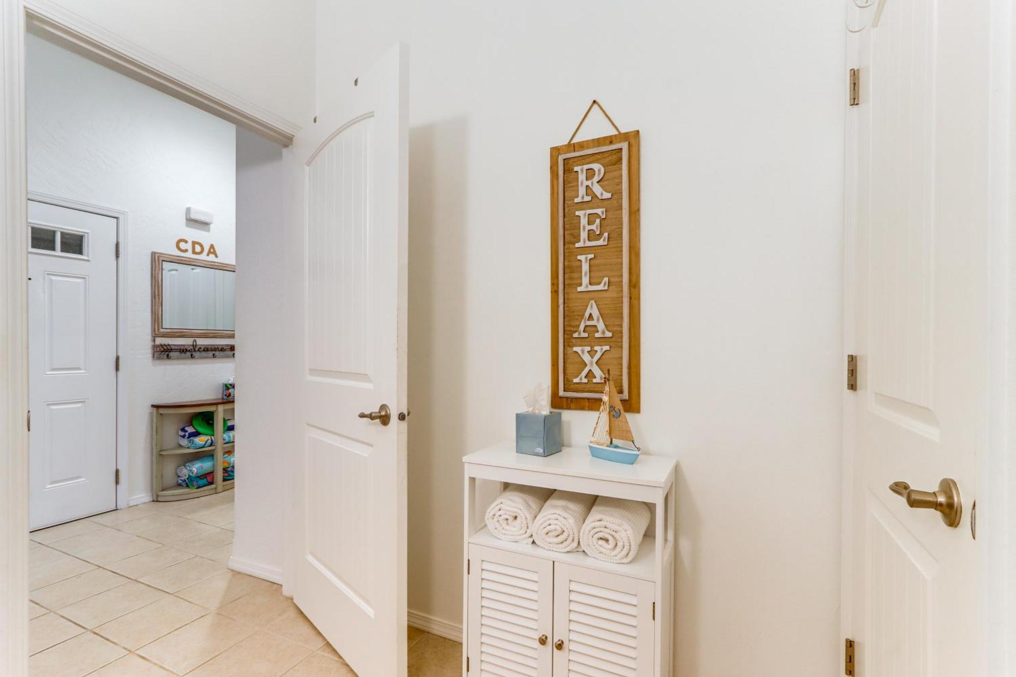 Modern Coeur Dalene Getaway Condo Walk Downtown! 科达伦 外观 照片